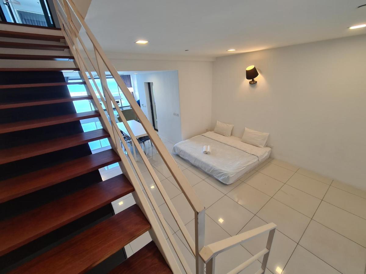 Sunrise Gurney Premium Executive City/Seafront Suite - Penang George Town Exterior foto
